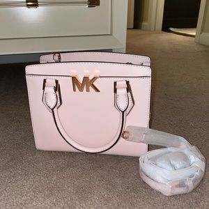 Brand new pink Micheal Kors Purse